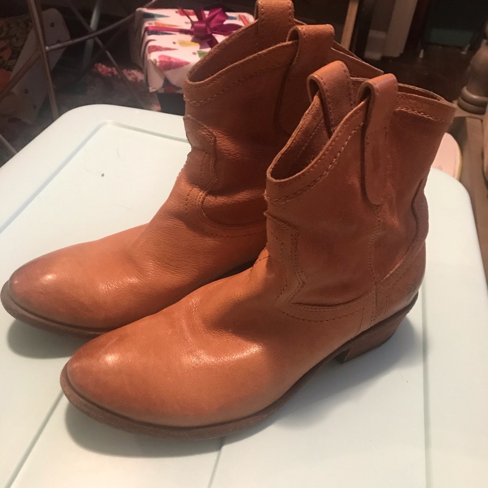 Frye Cognac Leather Short Western Booties